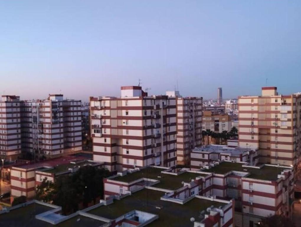 Habitaciones Privadas Con Cama Doble En Sevilla Екстер'єр фото
