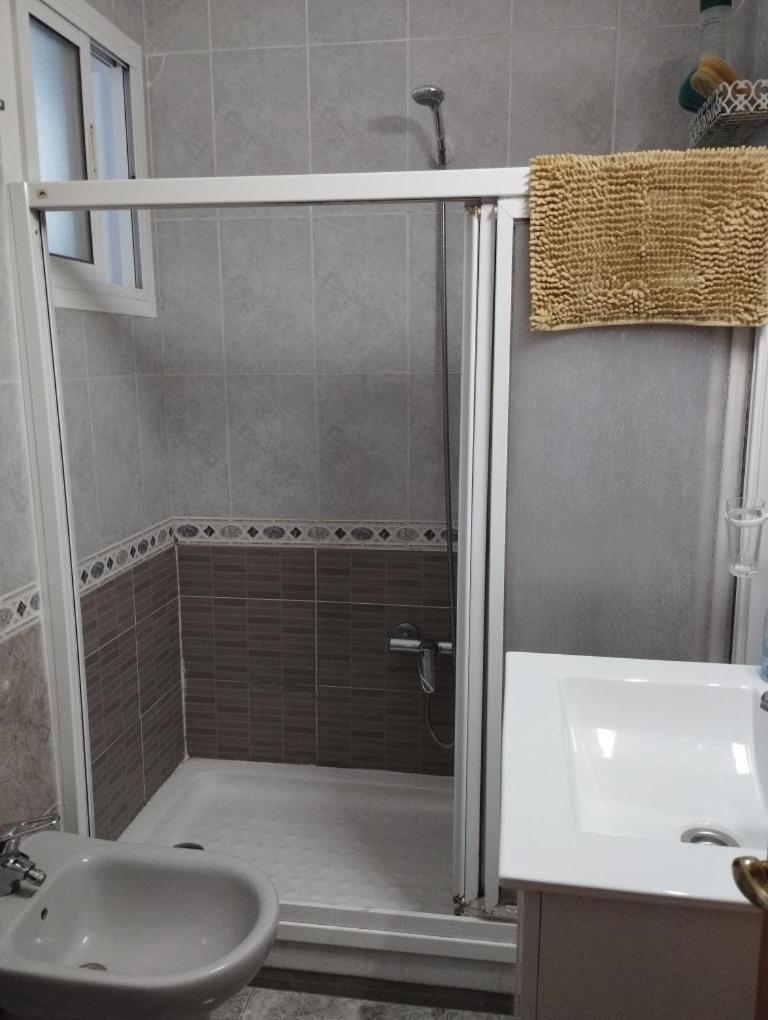 Habitaciones Privadas Con Cama Doble En Sevilla Екстер'єр фото