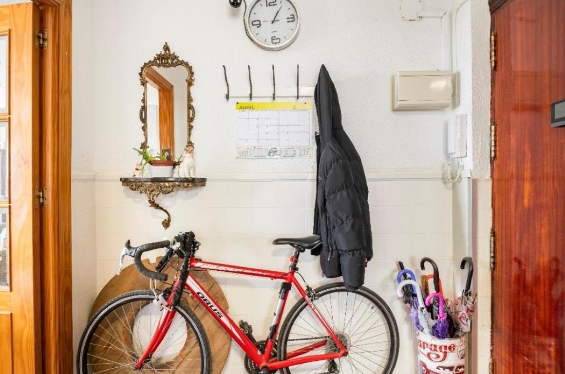 Habitaciones Privadas Con Cama Doble En Sevilla Екстер'єр фото