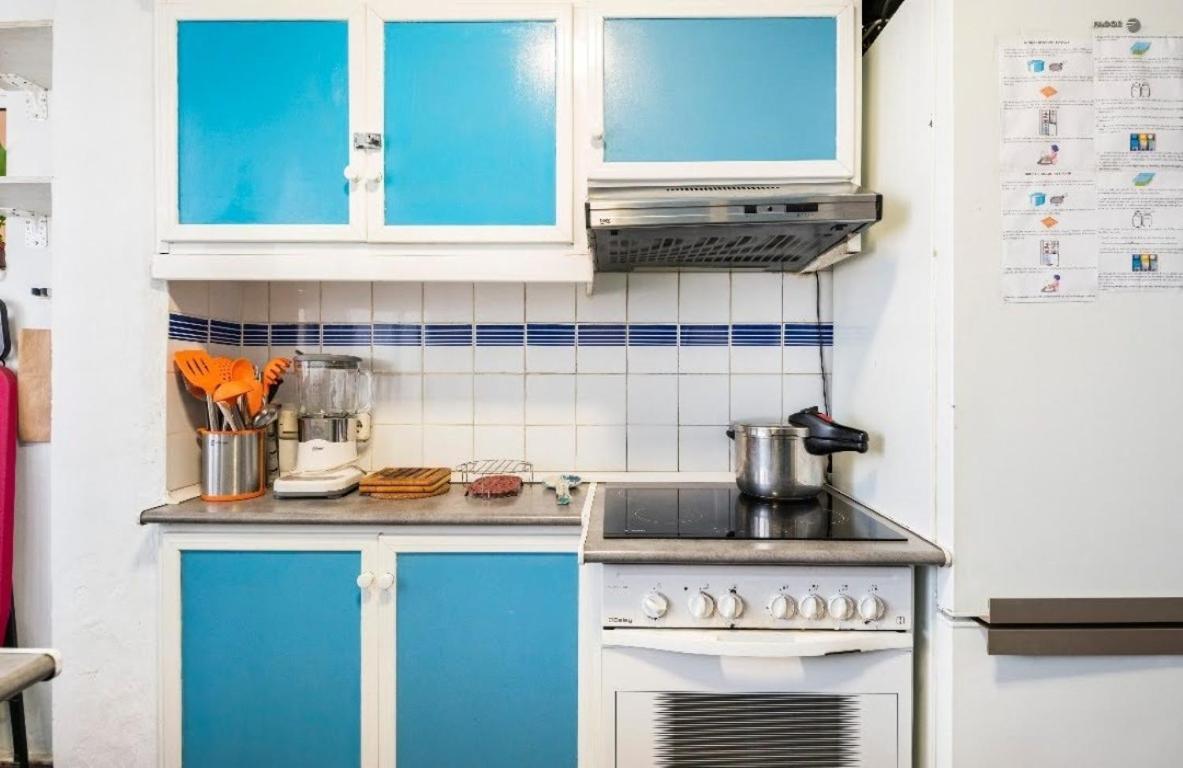 Habitaciones Privadas Con Cama Doble En Sevilla Екстер'єр фото